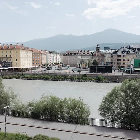 Apart-hotel Gruene Haus - Boutique Ecofriendly Innsbruck