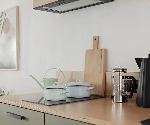 Gruene Haus - Boutique Ecofriendly Aparthotel Innsbruck