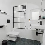 Gruene Haus - Boutique Ecofriendly Інсбрук