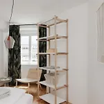 Апарт-готель Gruene Haus - Boutique Ecofriendly