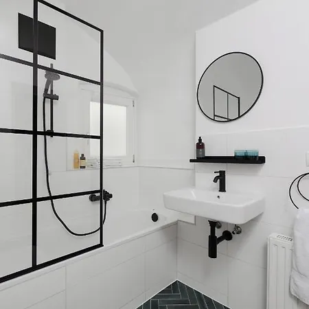 Gruene Haus - Boutique Ecofriendly 4* インスブルック